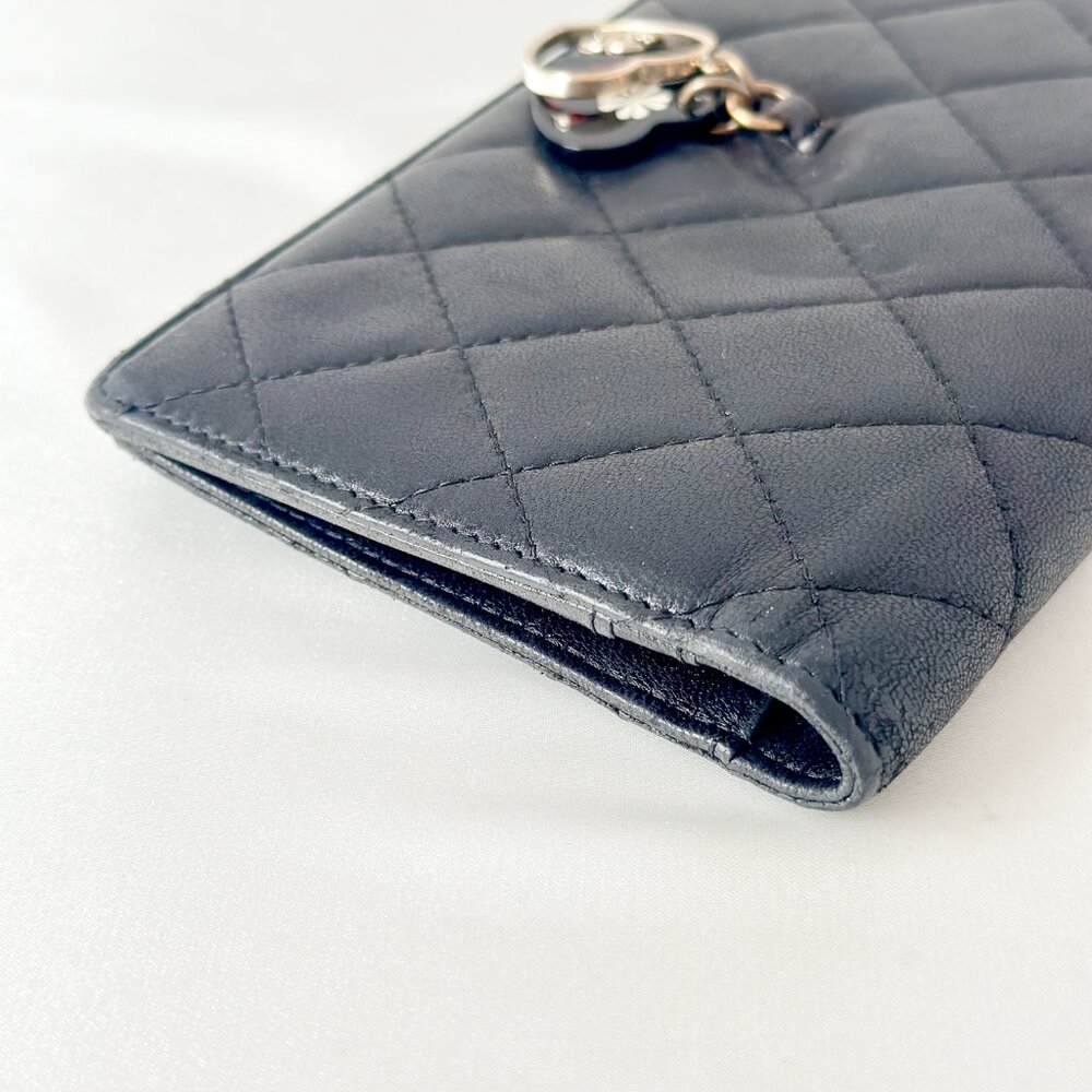 Chanel Black Wallet with Chain - Picture 7 of 16